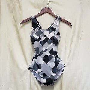 🍁Size S, One Piece Square Neck Black & Gray Colored Patterned Swim Suit.